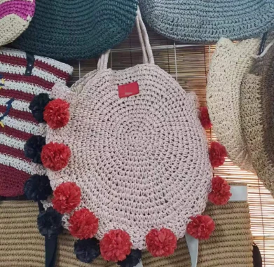 Sac de paille de forme ronde avec balles