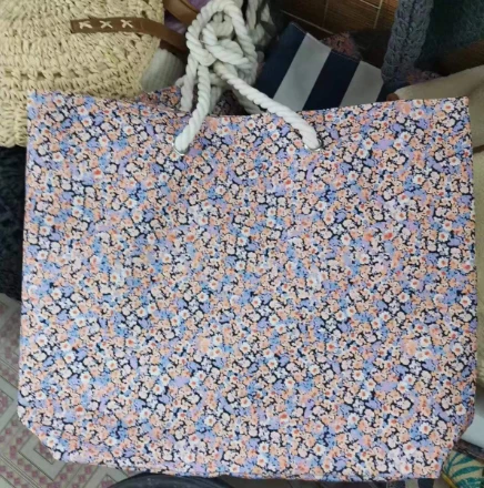 Modèle de fleurs Big Beach fourre-tout sac pour femmes