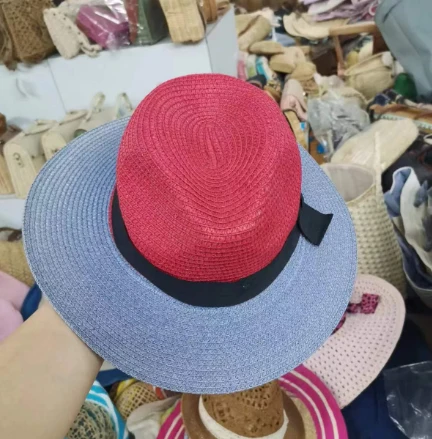 Chapeau femme multicolore avec ruban noir
