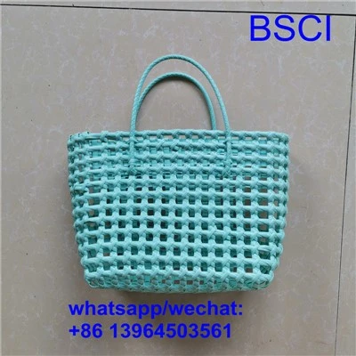 Sac fourre-tout tissé en plastique